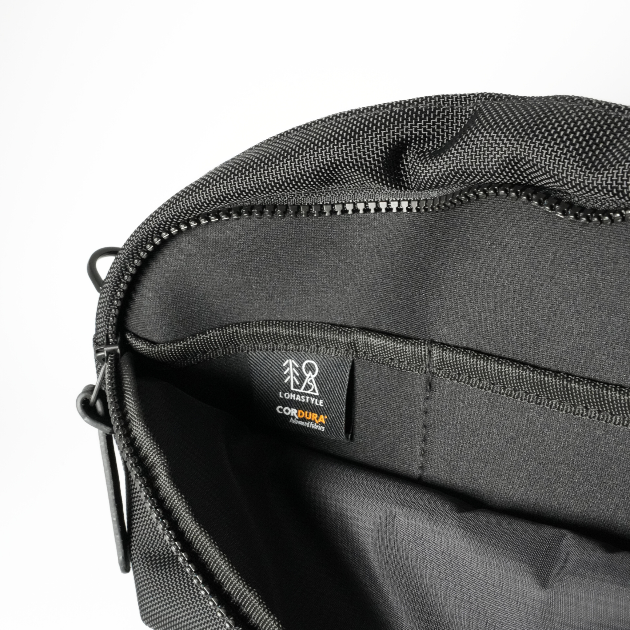 BARREL CORDURA バリスティックナイロン ショルダーバッグ