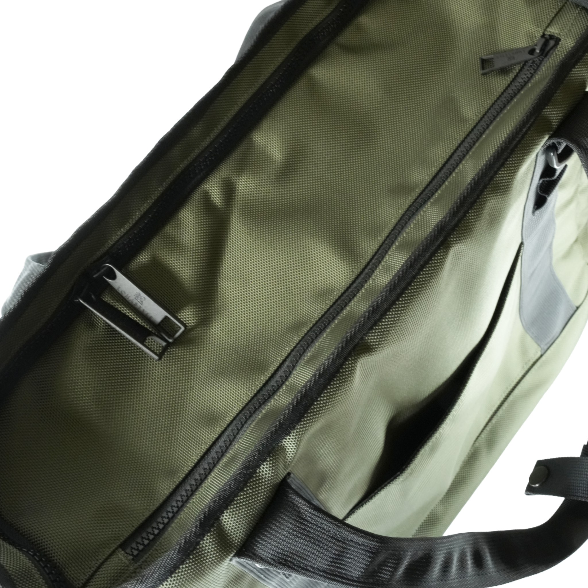 HOLLOW CORDURA バリスティックナイロン トート 30L (カーキ)