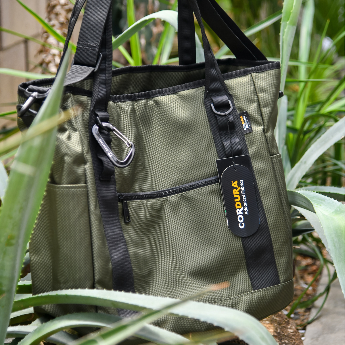 HOLLOW CORDURA バリスティックナイロン トート 30L (カーキ)