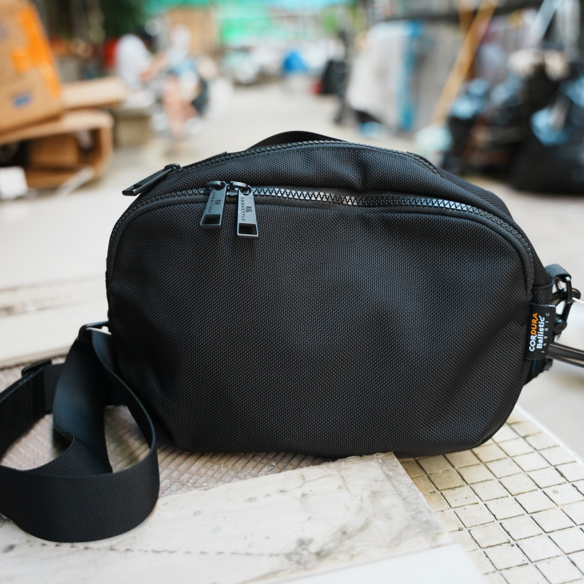 BARREL CORDURA バリスティックナイロン ショルダーバッグ (ブラック)