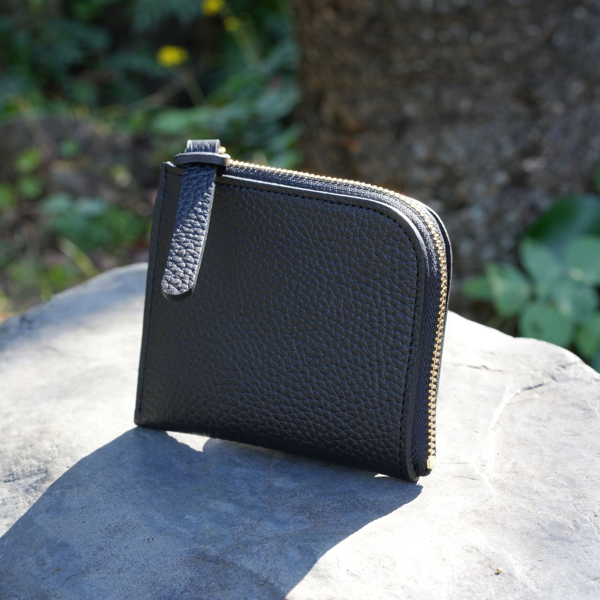 CURVE 姫路レザーコンパクトウォレット(ブラック×シルバー)