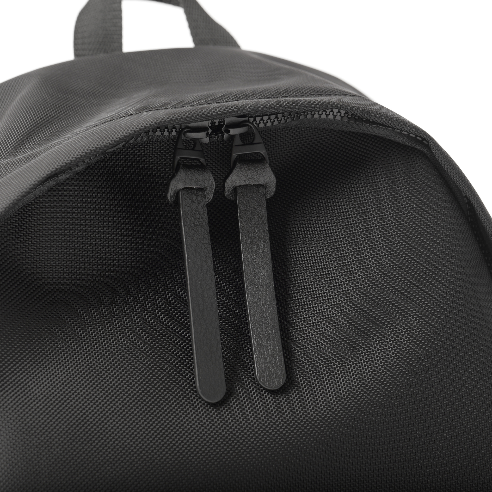 ROUNDHOUSE CORDURA バリスティックナイロン バックパック 30L