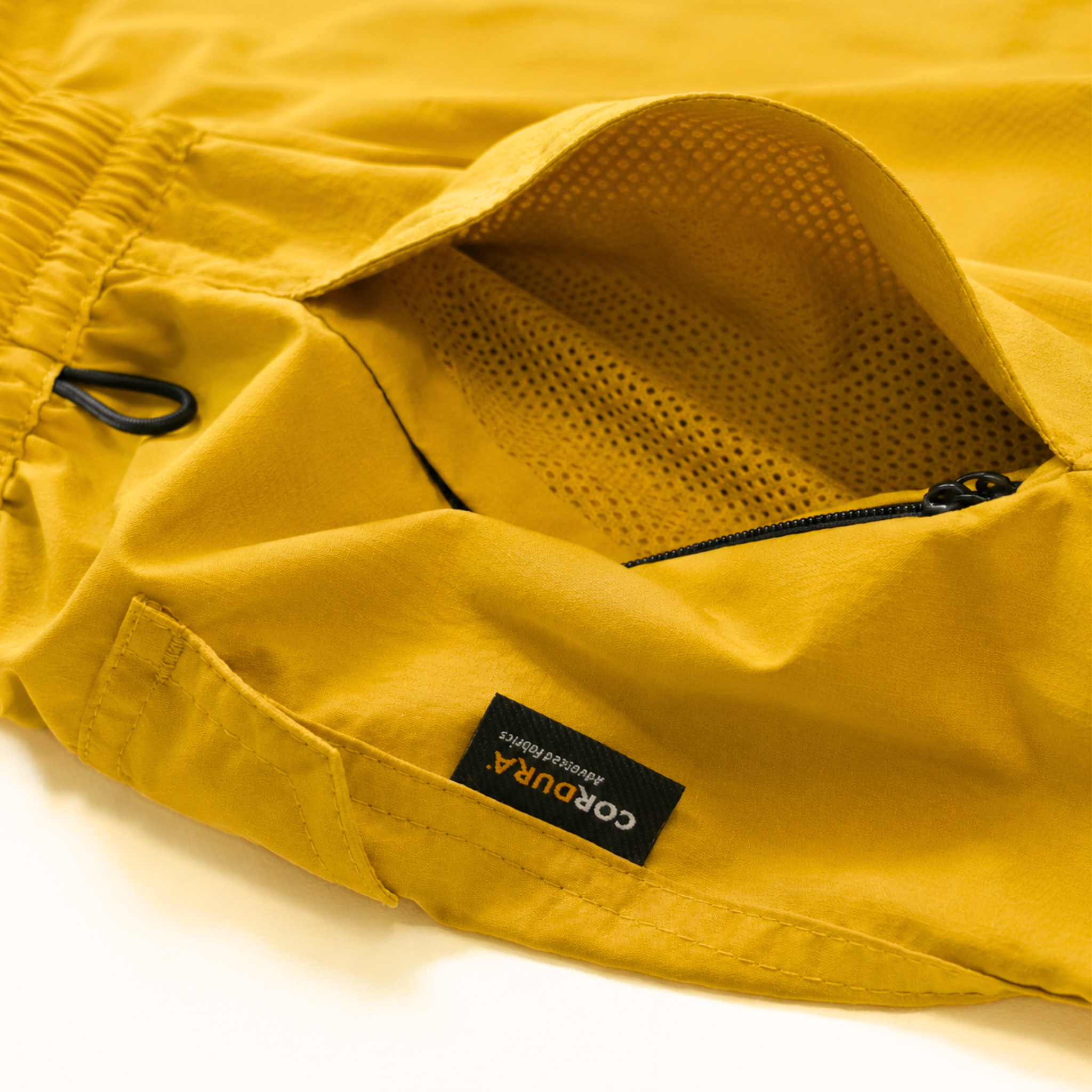 CORDURA ナイロン ”AERIAL”ショーツ(イエロー)