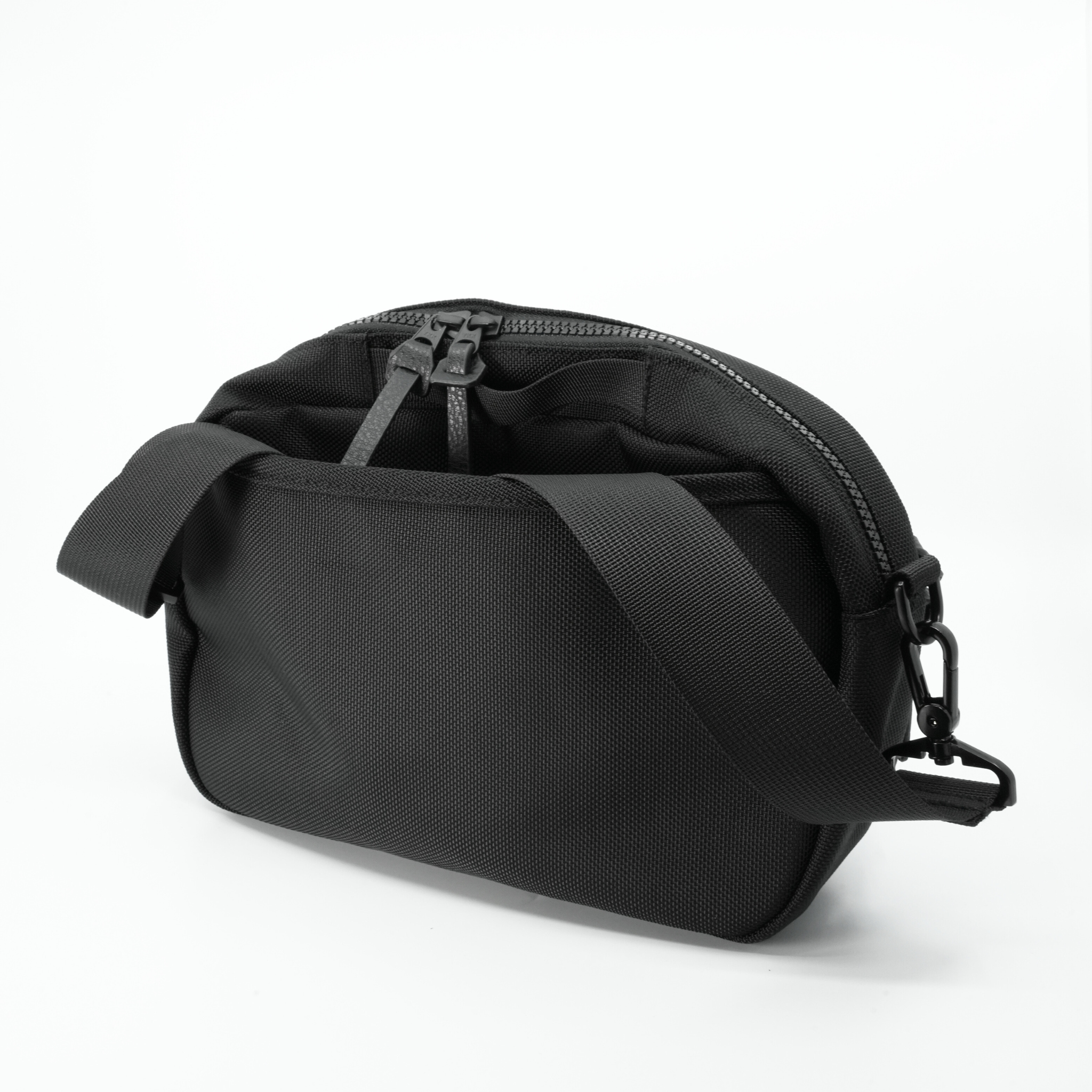 BARREL CORDURA バリスティックナイロン ショルダーバッグ