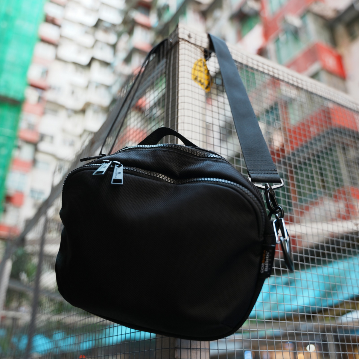 BARREL CORDURA バリスティックナイロン ショルダーバッグ (ブラック)