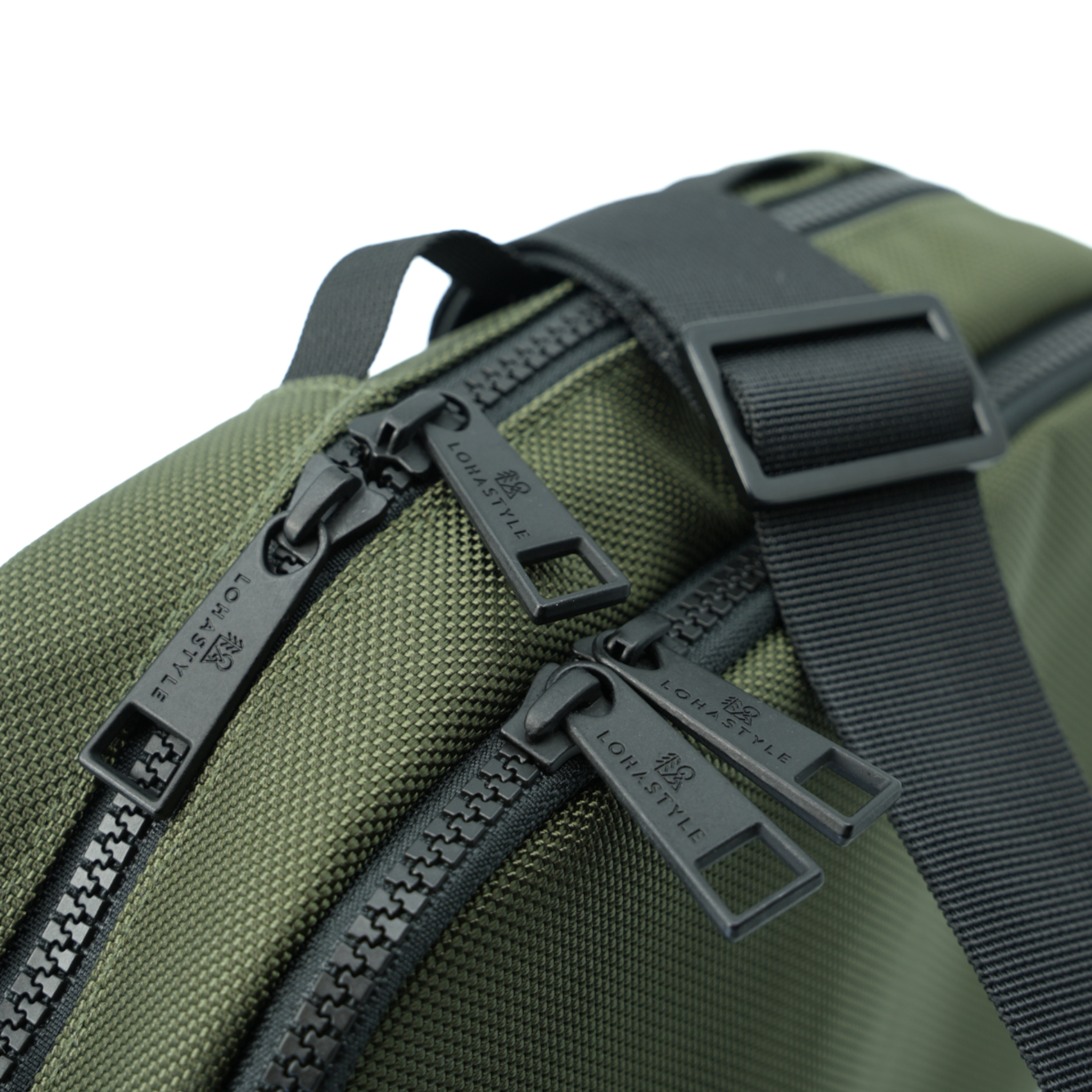 BARREL CORDURA バリスティックナイロン ショルダーバッグ (カーキ)