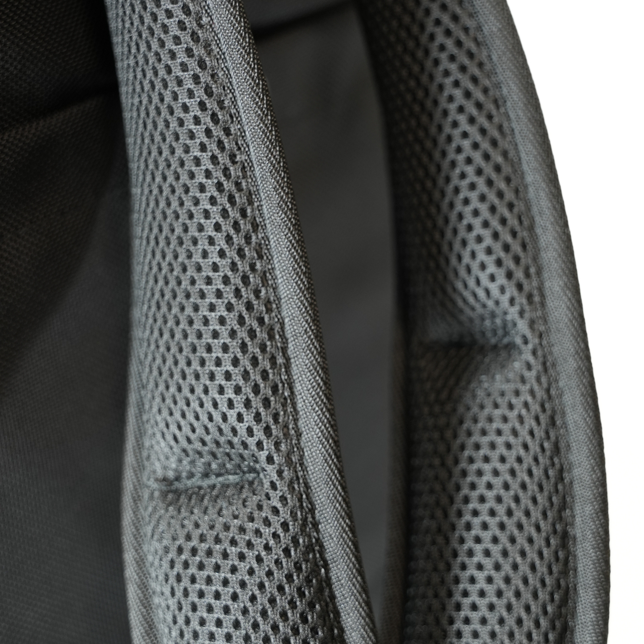 ROUNDHOUSE CORDURA バリスティックナイロン バックパック 30L (ブラック)