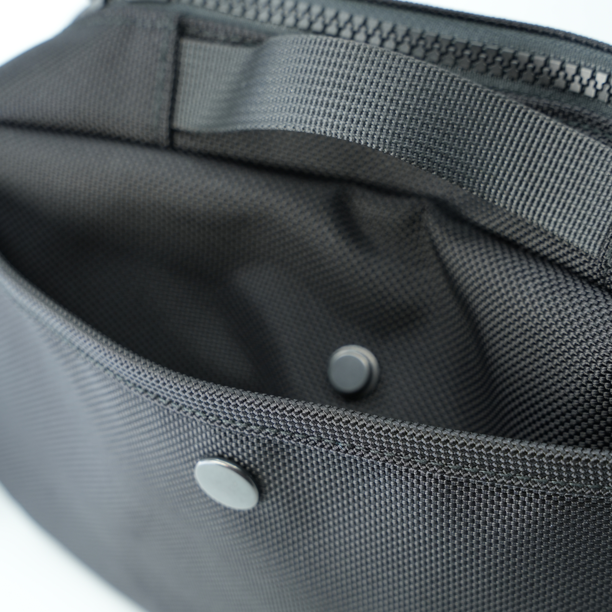 BARREL CORDURA バリスティックナイロン ショルダーバッグ