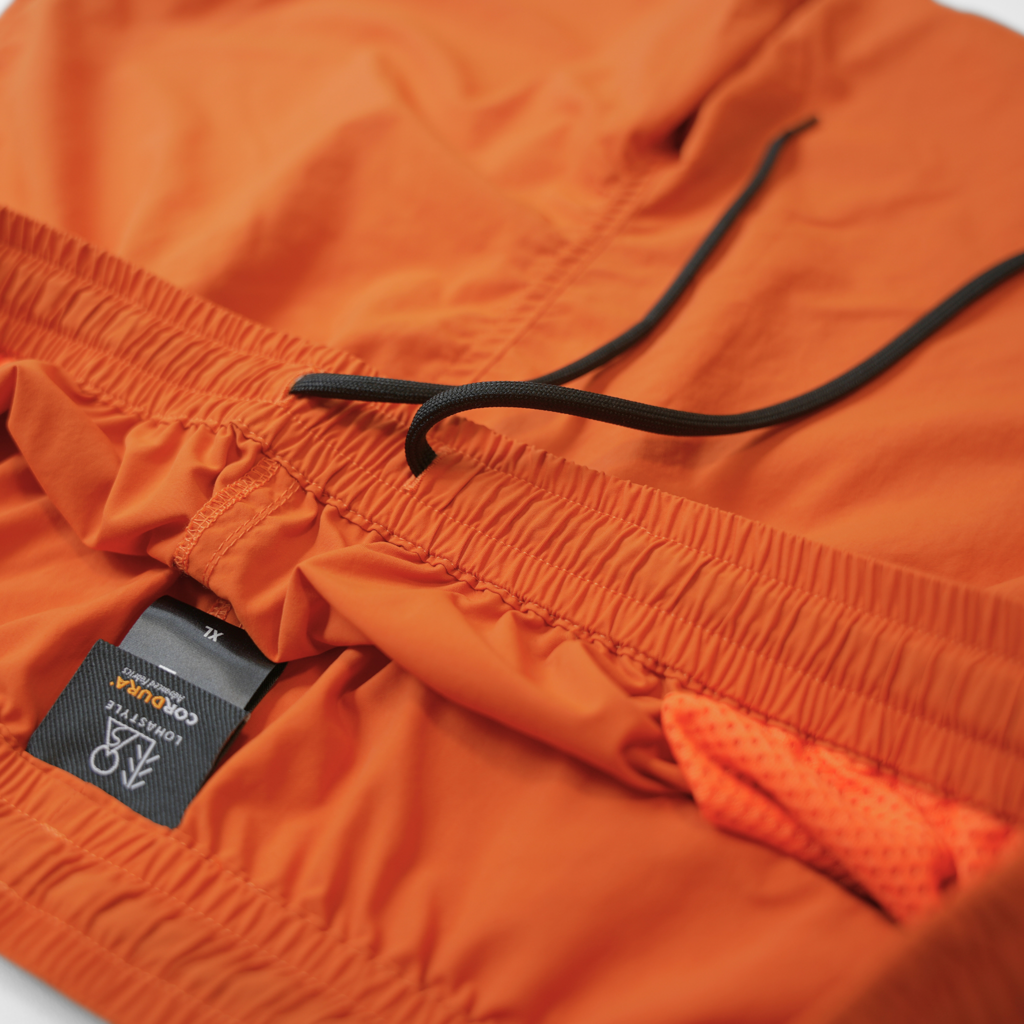 CORDURA ナイロン ”AERIAL”ショーツ（オレンジ）