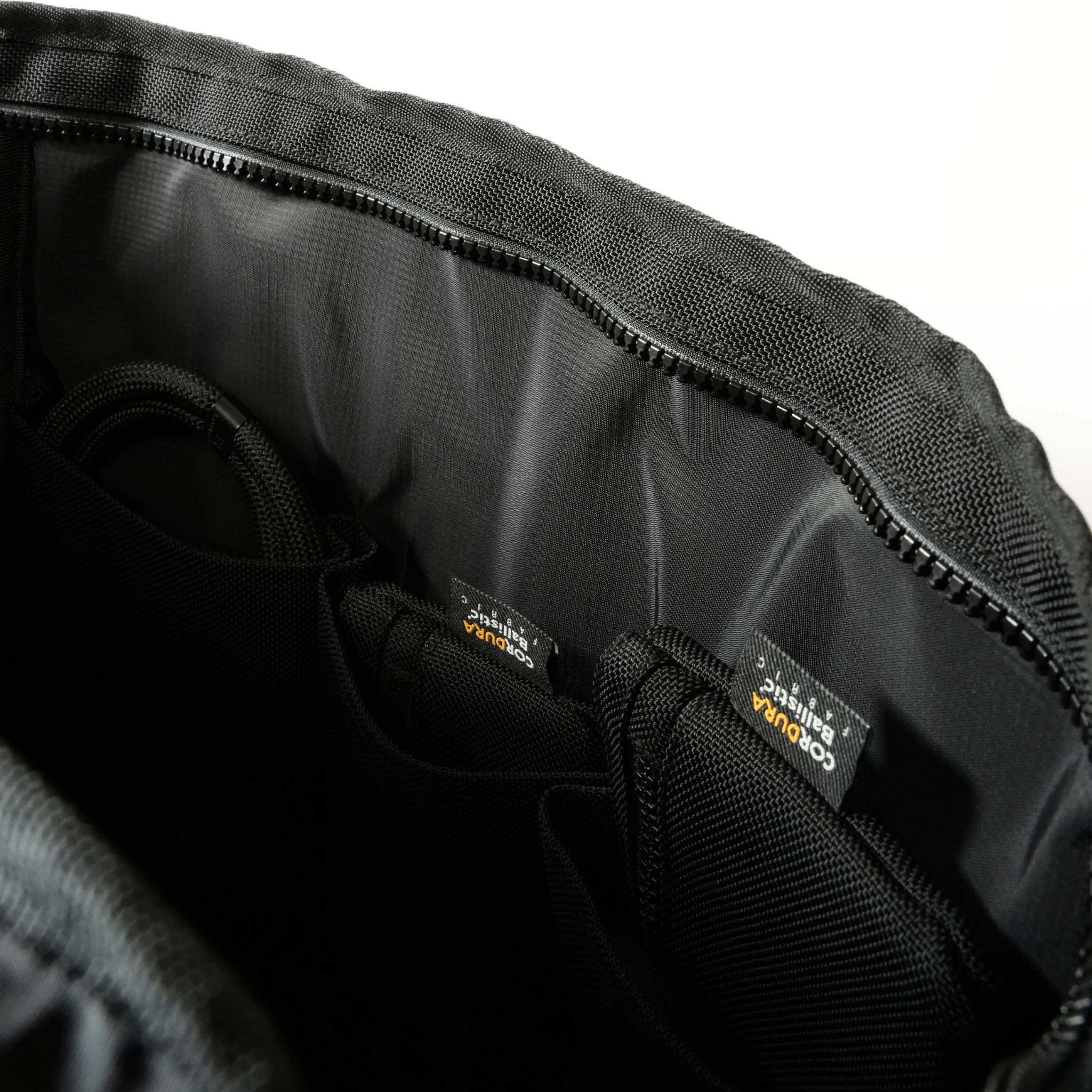 HOLLOW CORDURA バリスティックナイロン トート 30L