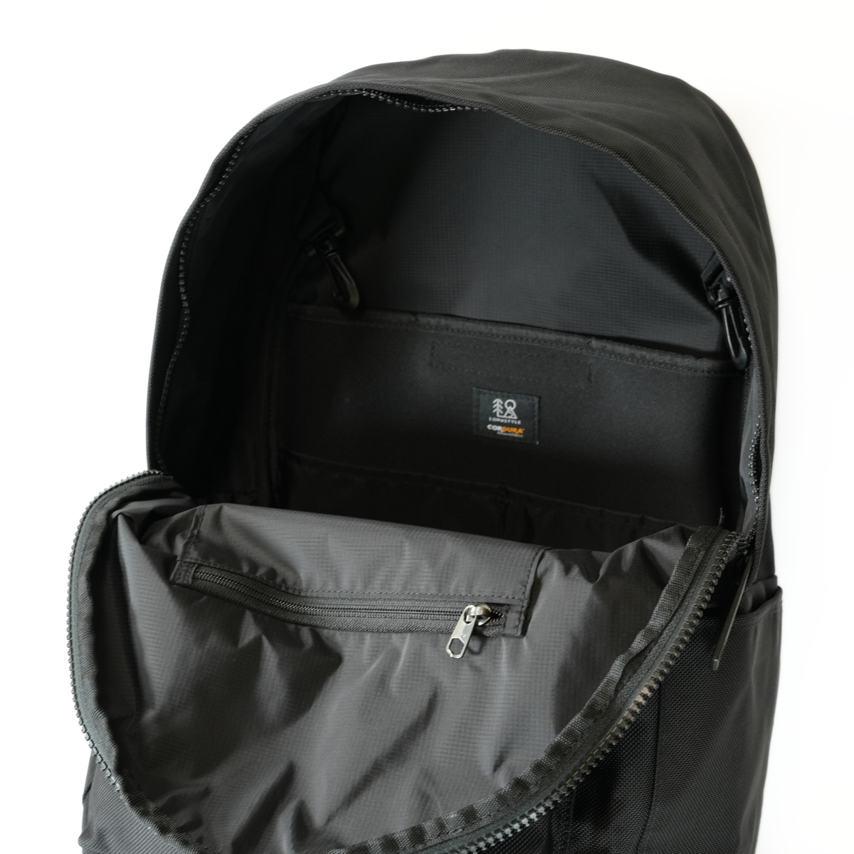 ROUNDHOUSE CORDURA バリスティックナイロン バックパック 30L (ブラック)