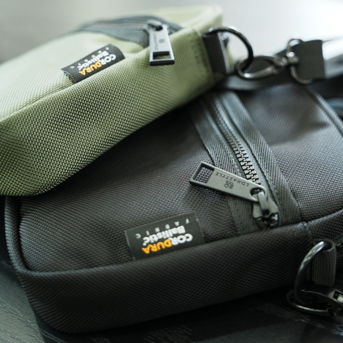 PADDLE CORDURA バリスティックナイロン スマホポーチ (ブラック)